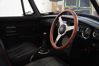 Lot 123 - 1972 MG B Roadster