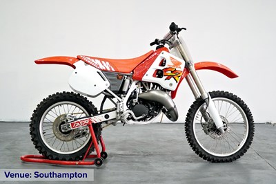 Lot 107 - 1991 Honda CR 125