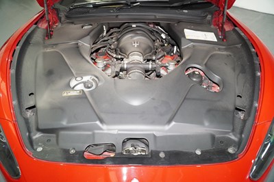 Lot 124 - 2013 Maserati GranTurismo Sport S-A