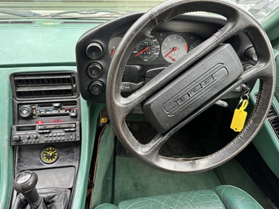 Lot 5 - 1982 Porsche 928S Manual