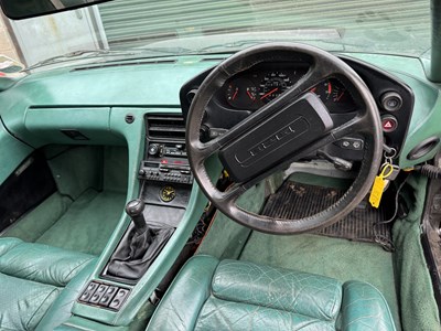 Lot 5 - 1982 Porsche 928S Manual