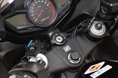 Lot 2010 Honda VFR1200F