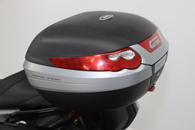 Lot 2010 Honda VFR1200F