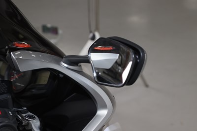 Lot 2010 Honda VFR1200F