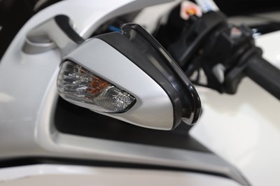 Lot 2010 Honda VFR1200F