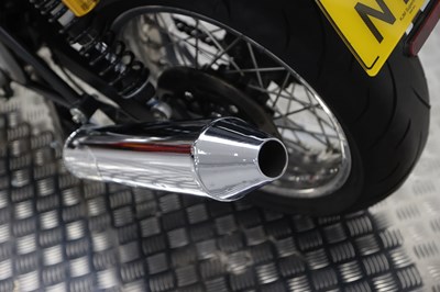 Lot 2011 Norton Commando 961 Café Racer