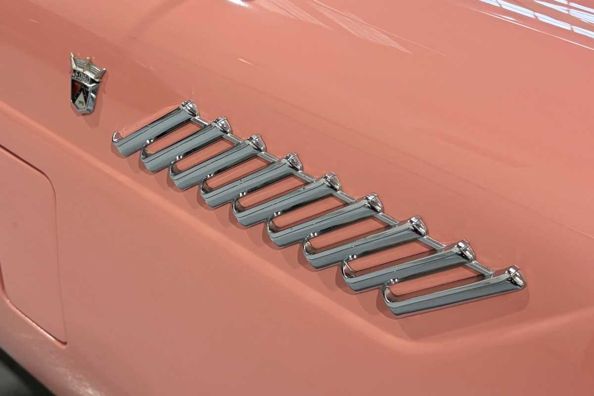 1956 Ford Thunderbird