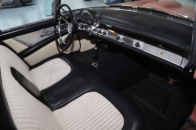 Lot 1956 Ford Thunderbird
