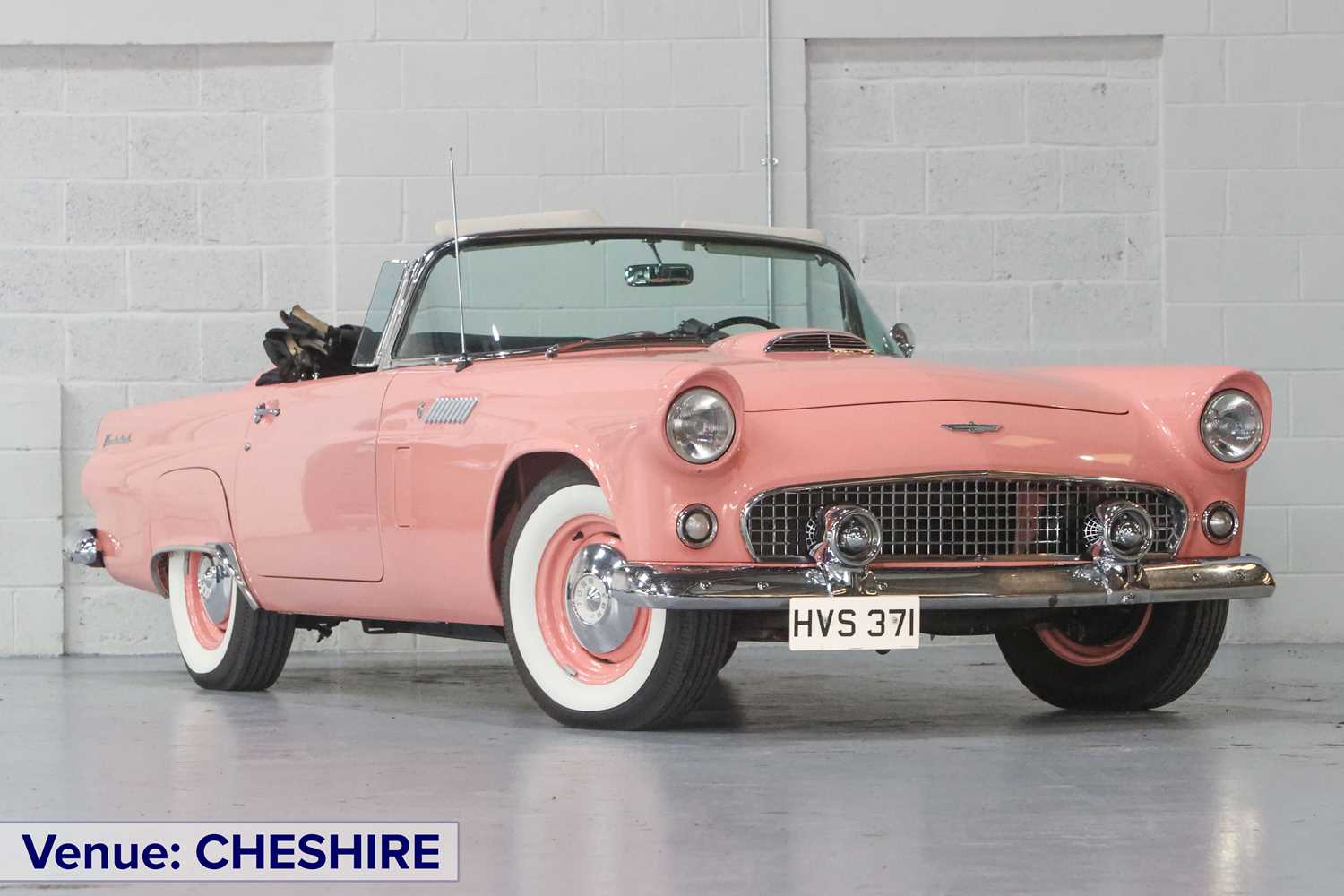 Lot 1956 Ford Thunderbird