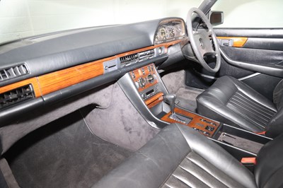 Lot 1983 Mercedes-Benz 500 SEL