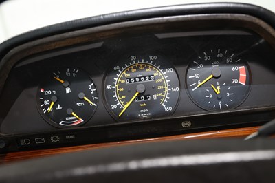 Lot 1983 Mercedes-Benz 500 SEL