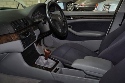 Lot 117 - 1999 BMW 323I SE