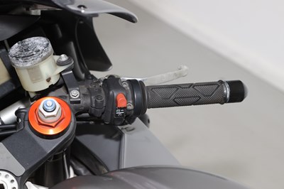 Lot 2005 Aprilia RSV Mille