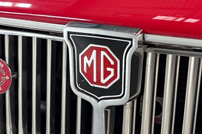 Lot 1966 MG Midget 1275
