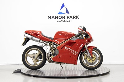 Lot 1998 Ducati 748