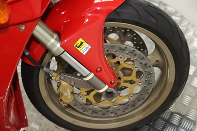 Lot 1998 Ducati 748