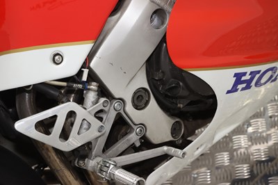 Lot 1996 Honda VFR400