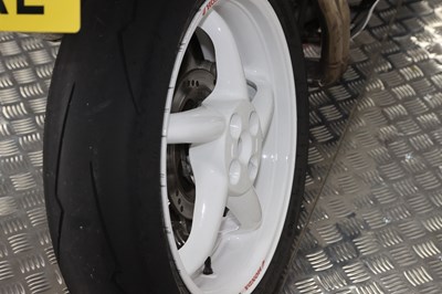 Lot 1996 Honda VFR400