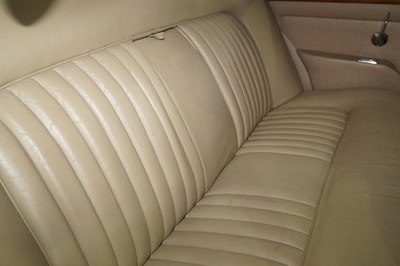 Lot 136 - 1972 Rover P5B 3.5L