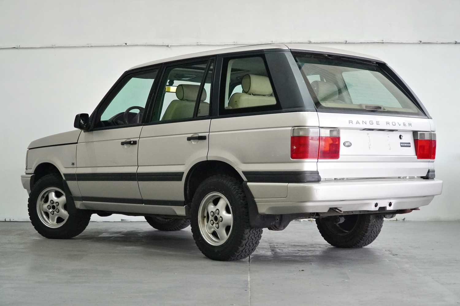 Lot 134 - 2002 Range Rover P38 4.6L