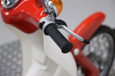 Lot 1982 Honda C70