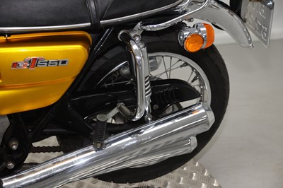 Lot 1972 Suzuki GT550