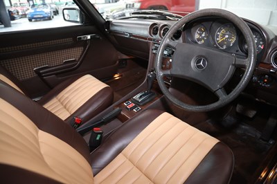 Lot 302 - 1980 Mercedes-Benz 280 SL