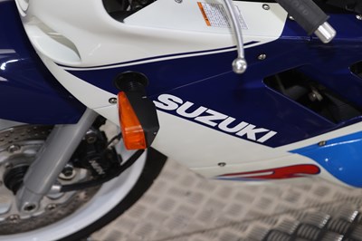 Lot 80 - 1988 Suzuki GSXR750J Slingshot
