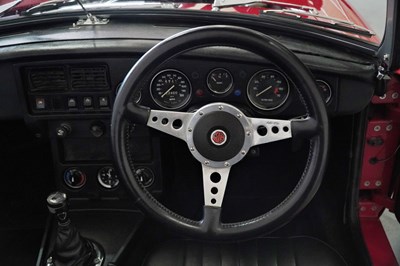Lot 113 - 1978 MG B