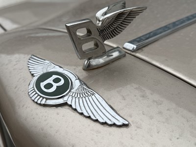 Lot 1993 Bentley Turbo R