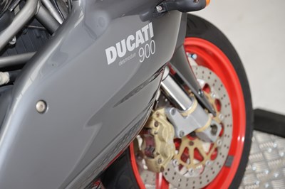 Lot 17 - 2002 Ducati 900 SS Senna Tribute