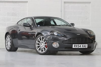 Lot 2004 Aston Martin Vanquish S