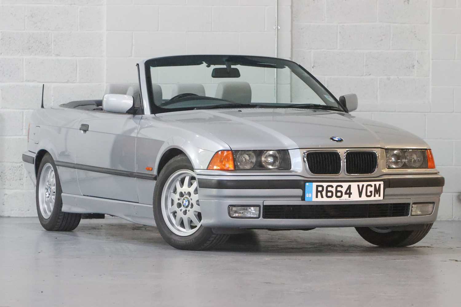 Lot 275 - 1998 BMW 323i (E36) Convertible