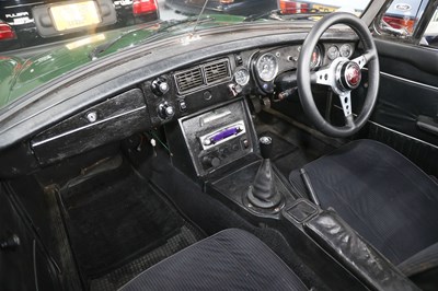 Lot 291 - 1976 MG B Roadster