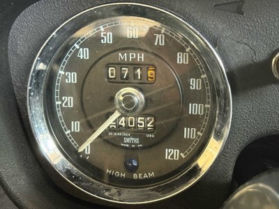 Lot 136 - 1969 MG B