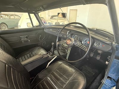 Lot 136 - 1969 MG B