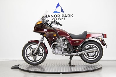 Lot 84 - 1983 Honda GL500 DC Silver Wing