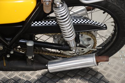 Lot 56 - 1974 Yamaha RD250 Café Racer