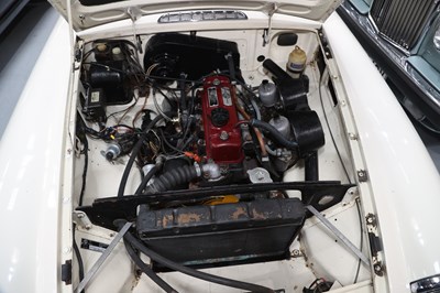 Lot 267 - 1963 MG B Roadster