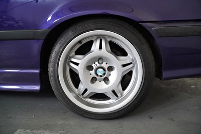 Lot 140 - 1999 BMW 328i Convertible Edition