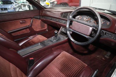 Lot 298 - 1986 Porsche 944