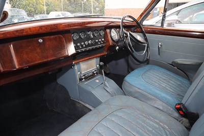 Lot 253 - 1960 Jaguar MK II 3.4 Litre