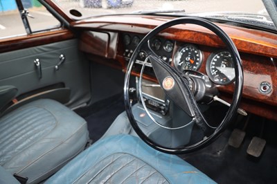 Lot 253 - 1960 Jaguar MK II 3.4 Litre