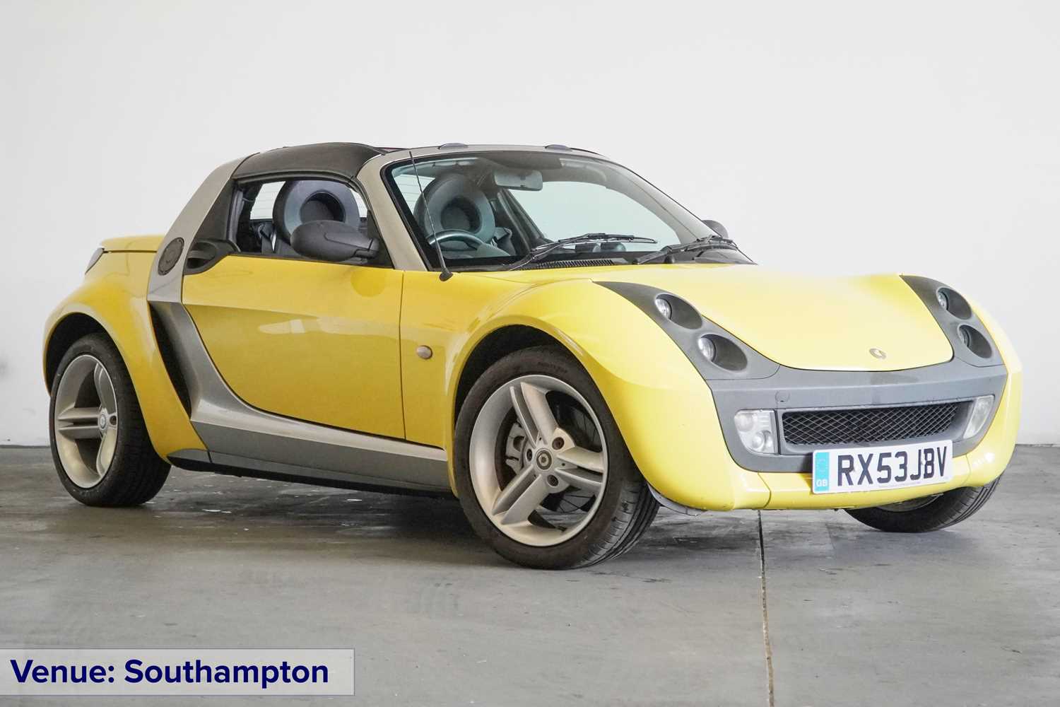 Lot 138 - 2003 Smart Roadster 80 Brabus Conversion