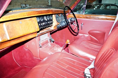 Lot 119 - 1967 Jaguar MK2 240