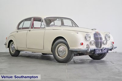 Lot 119 - 1967 Jaguar MK2 240