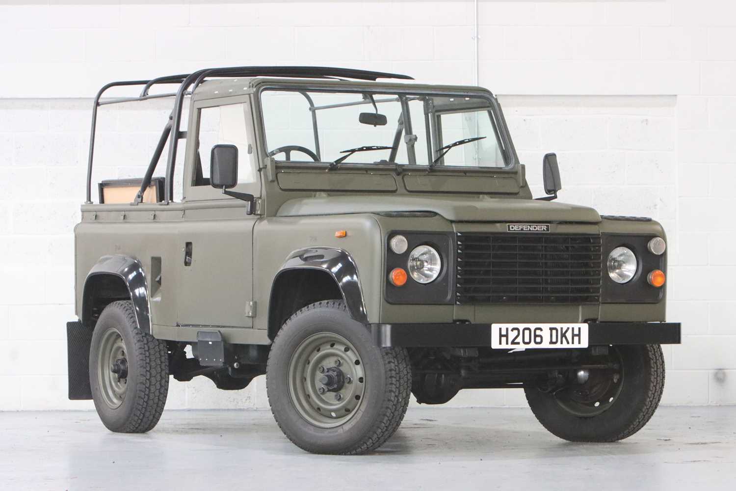 Lot 212 - 1991 Land Rover Defender 90