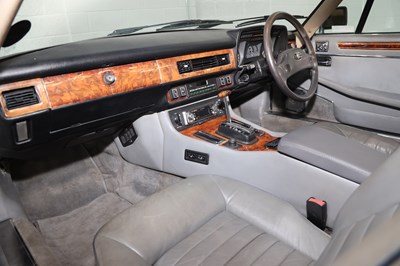 Lot 297 - 1987 Jaguar XJ-SC 5.3
