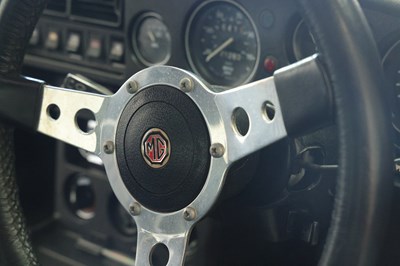 Lot 125 - 1981 MG B GT