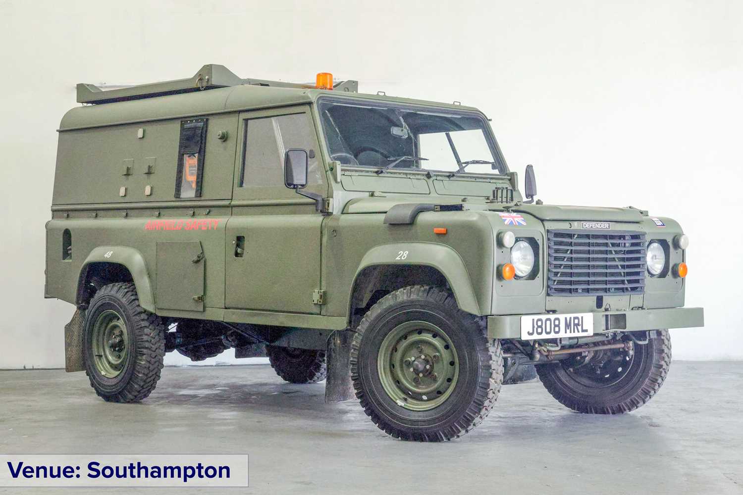 Lot 131 - 1992 Land Rover Defender 110 RAF Helicopter Support Vehicle